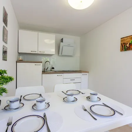 Amarie Apartment